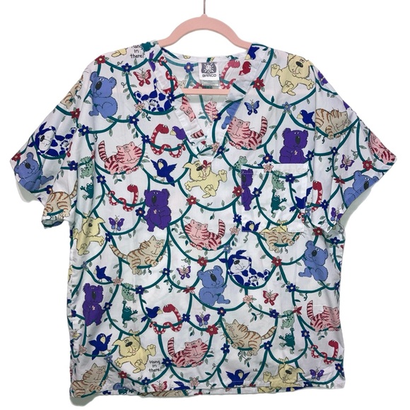 EUC BARCO Unisex Medium "Hang in there!" Scrub Top Animals 11098 - Picture 1 of 6